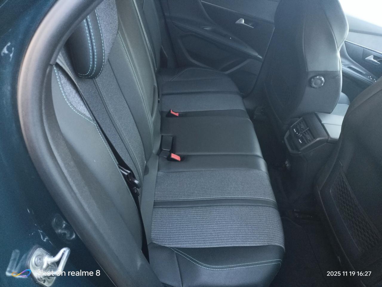 Peugeot 3008 BlueHDi 130 S&S Allure Pack modello 2020