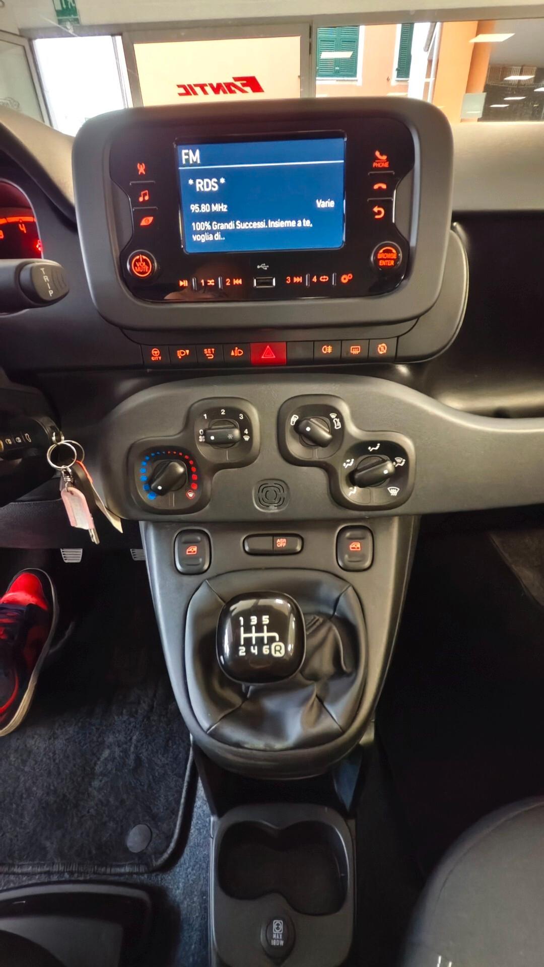 Fiat Panda 1.0 FireFly S&S Hybrid