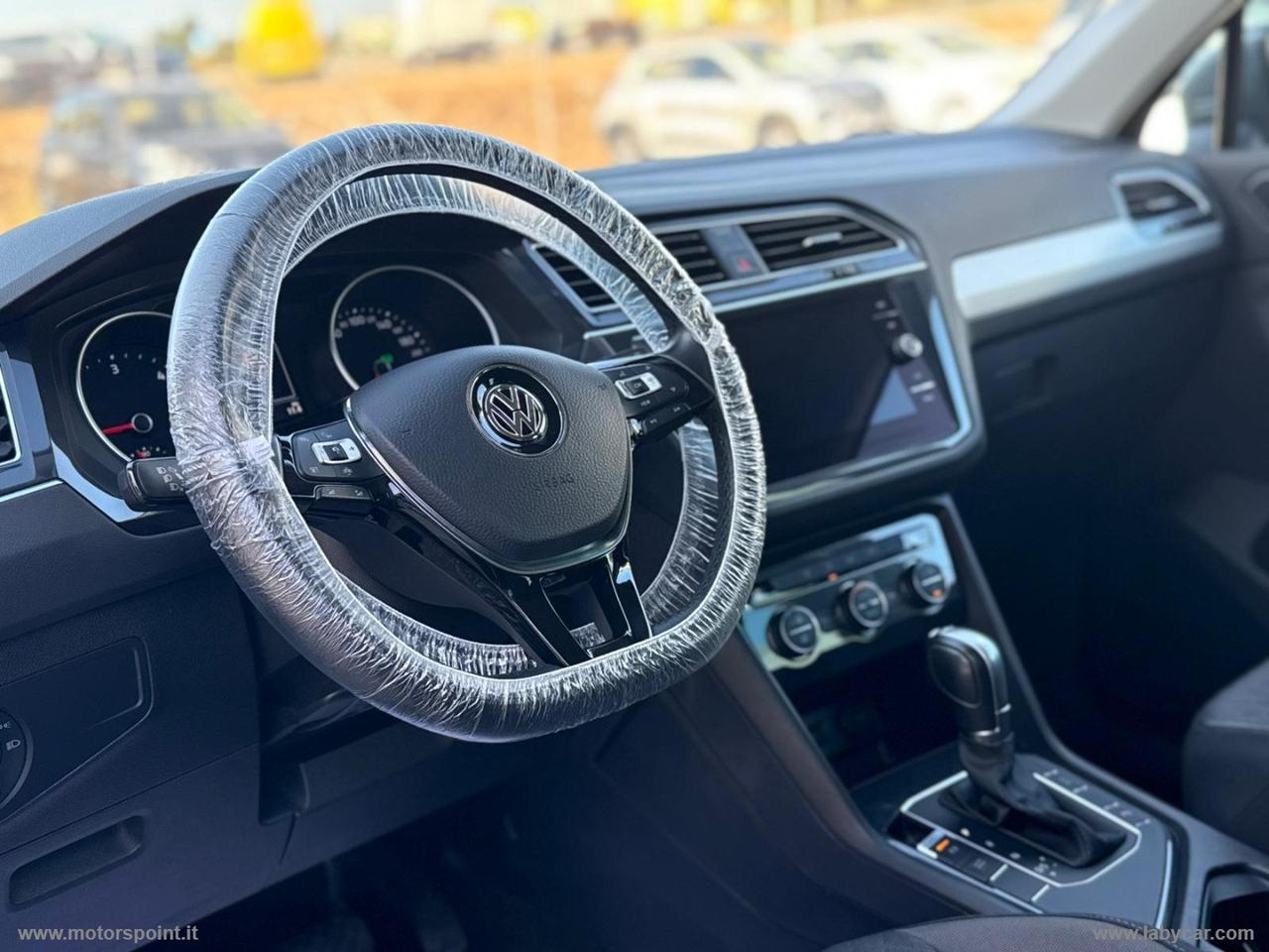 VOLKSWAGEN Tiguan 2.0 TDI 4MOTION Advanced BMT