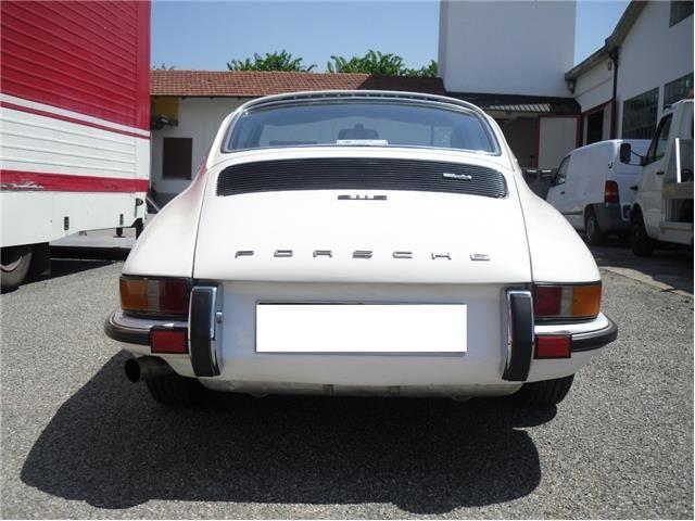 PORSCHE 911 2.4 S