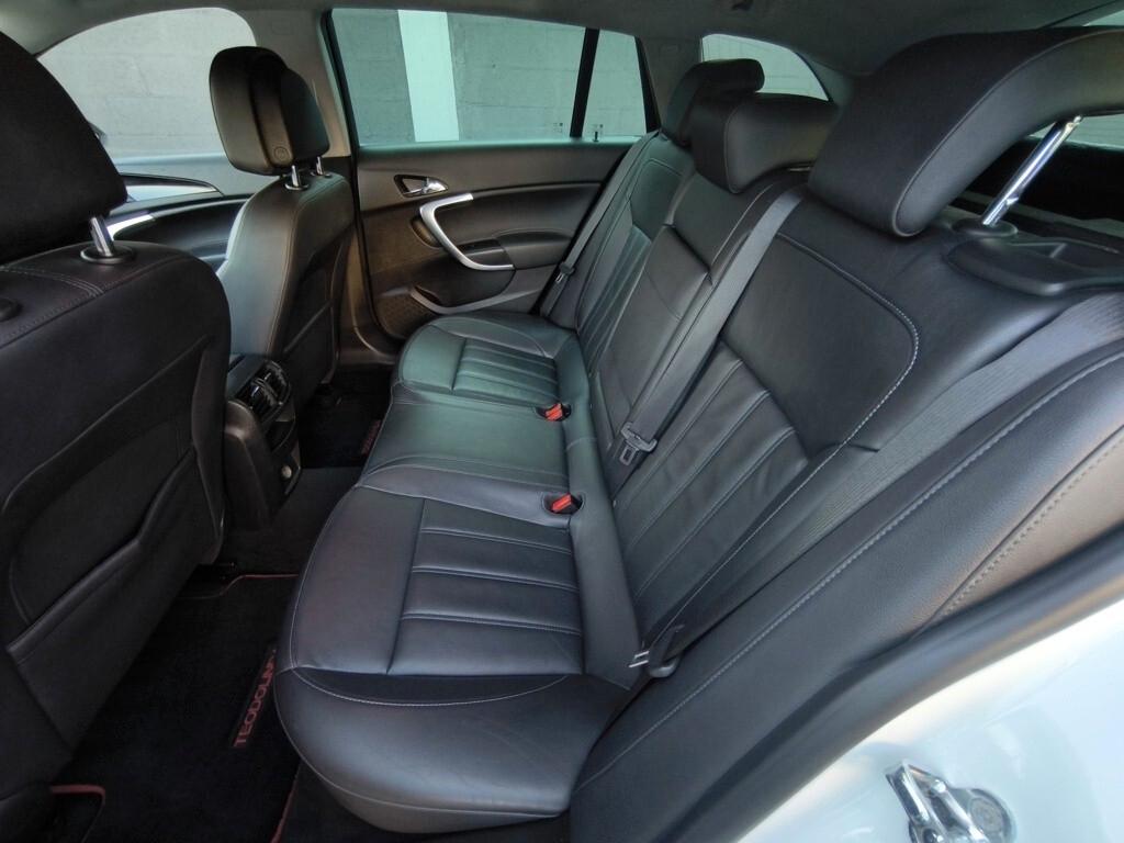 OPEL INSIGNA 2,0 CDTI STATION WAGON