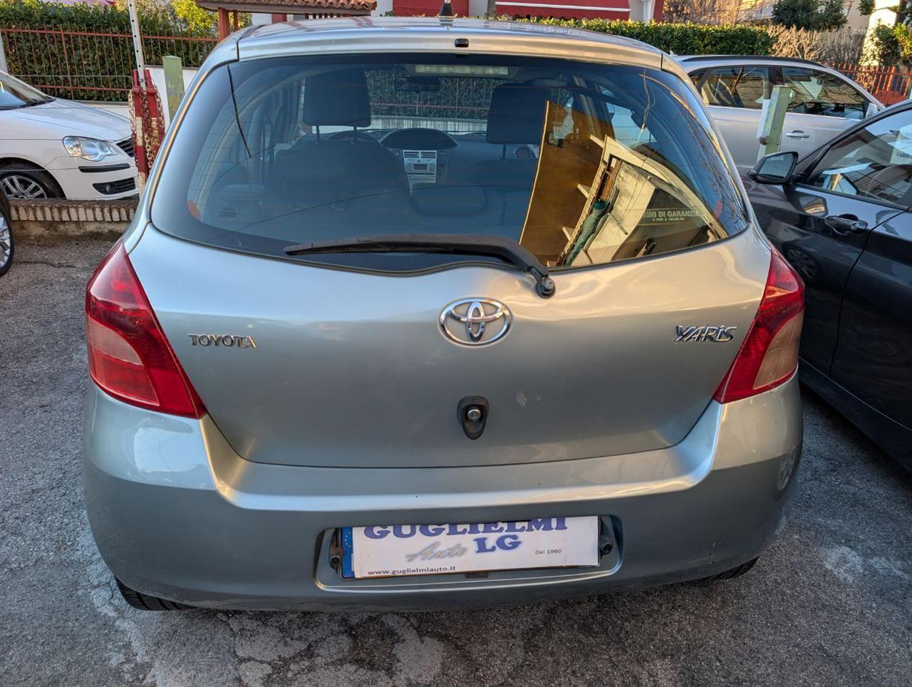 Toyota Yaris 1.3 5 porte Sol