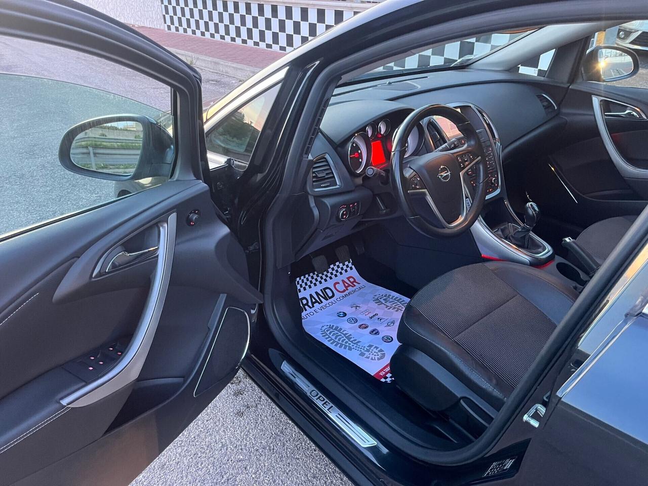 Opel Astra 1.7 CDTI 5 porte Cosmo Unipro 2012