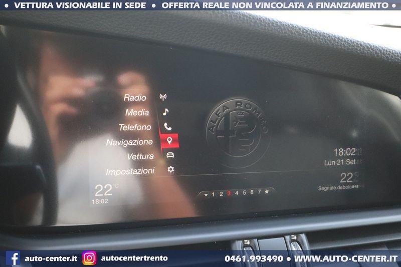 Alfa Romeo Giulia 2.0 Turbo AT8 200CV Super