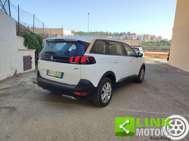PEUGEOT 5008 BlueHDi 130 S&S Business