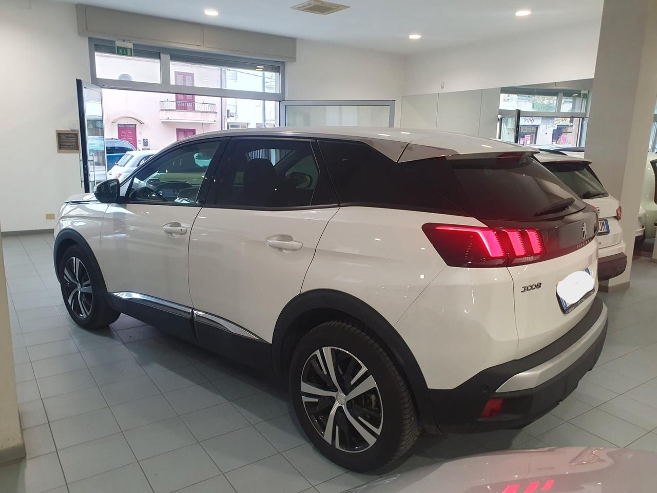 Peugeot 3008 BlueHDi 120 S&S Allure