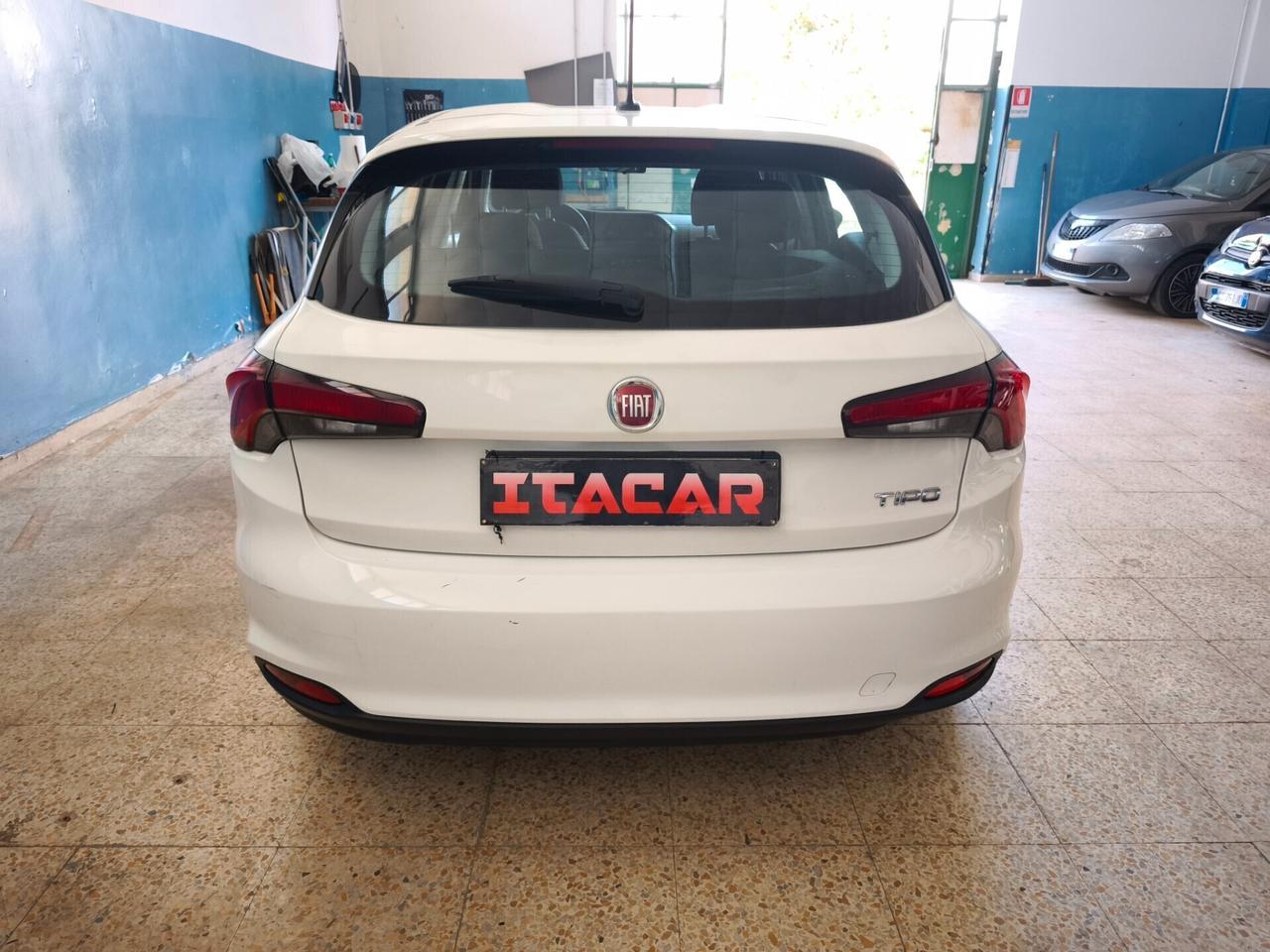 Fiat Tipo 1.0 5 porte Business (Motore )