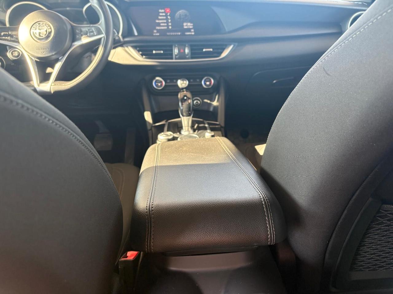Alfa Romeo Stelvio 2.2 Turbodiesel 180 CV AT8 Q4 Executive