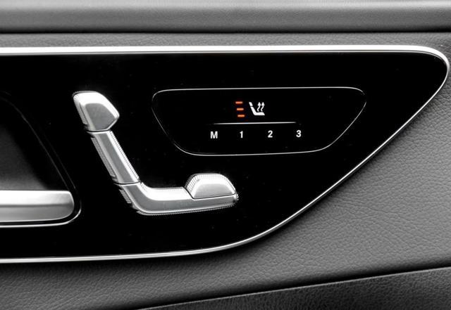 MERCEDES-BENZ GLC 300 d 4Matic Mild hybrid Coupé AMG Line Premium Plus