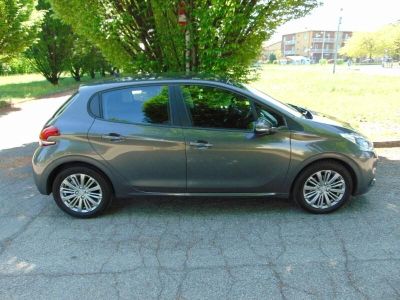 PEUGEOT 208 1° serie PureTech 82 Stop&Start 5 ...