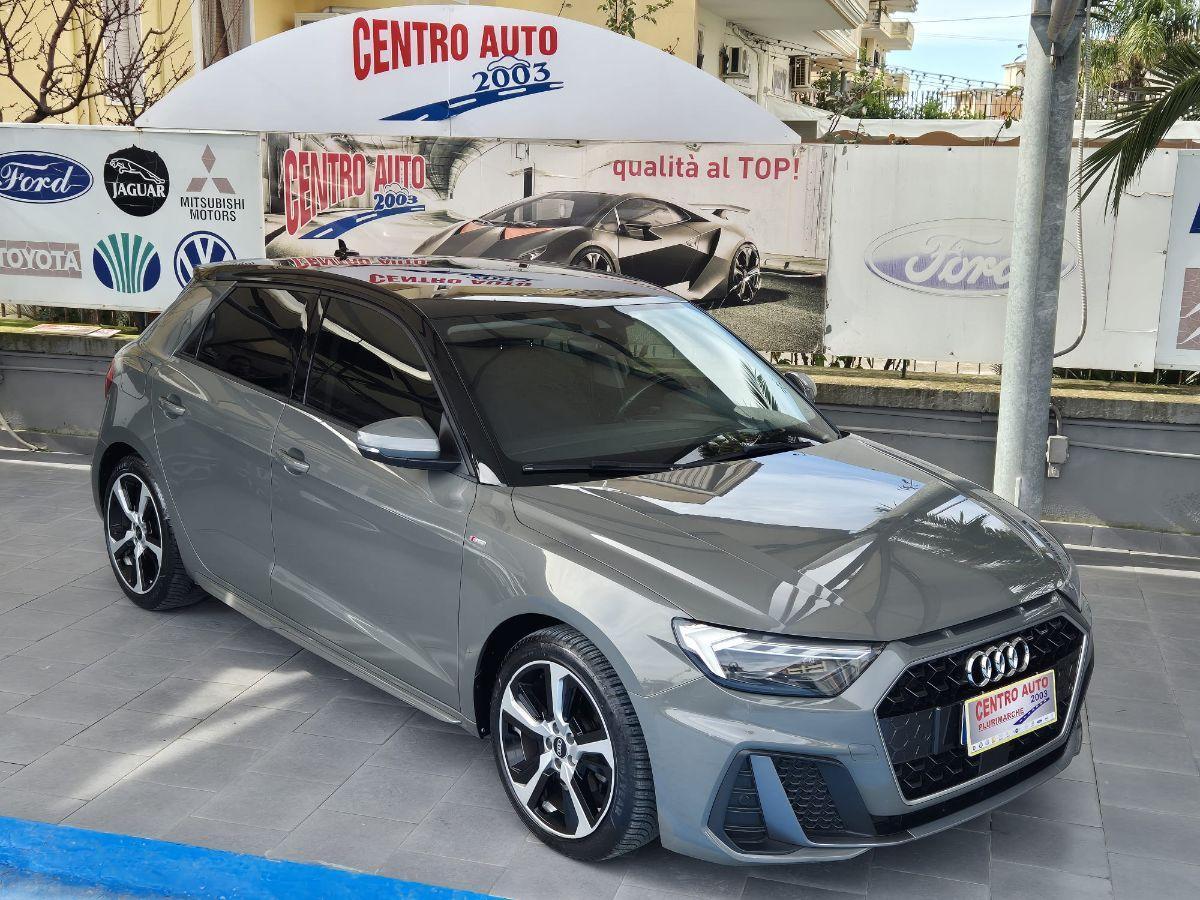 AUDI - A1 Sportback - A1 SPB 30 TFSI Identity Black