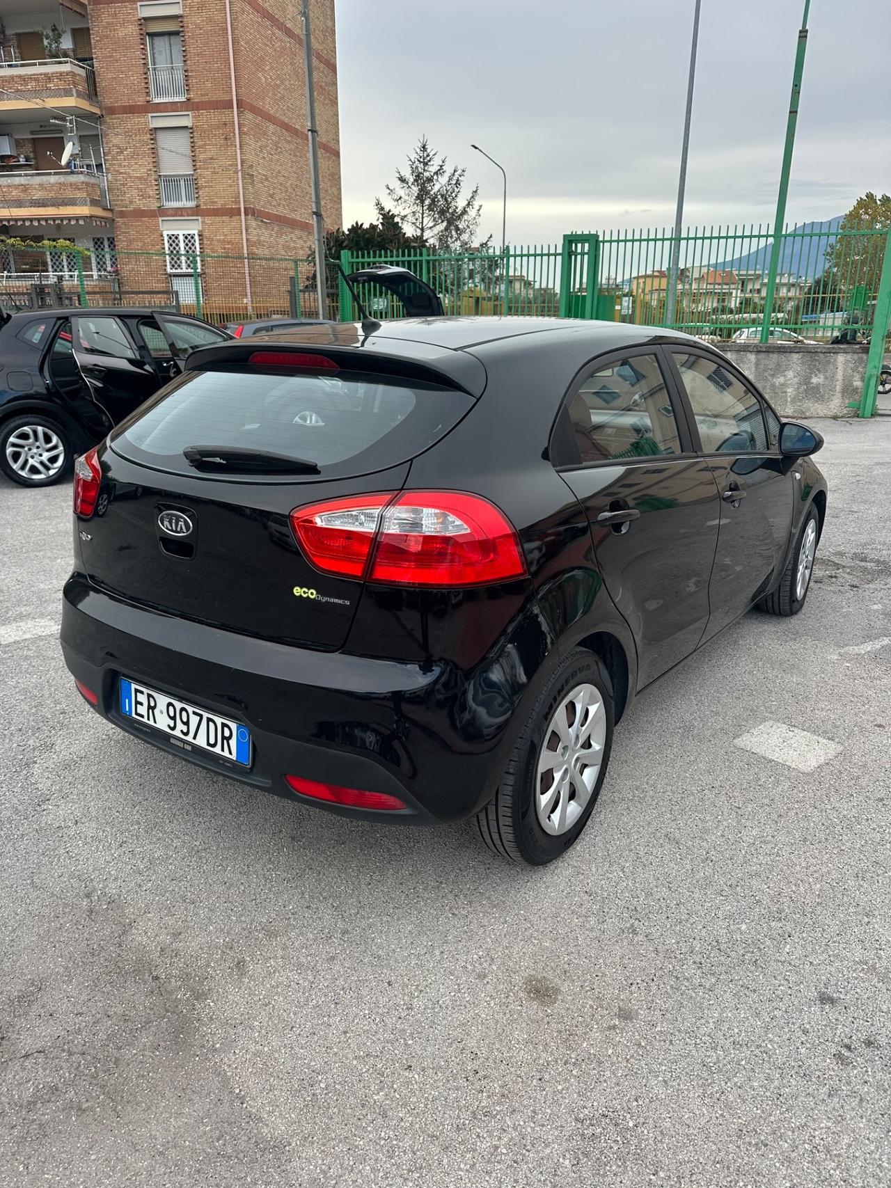 Kia Rio 1.1 CRDi 5p. Cool
