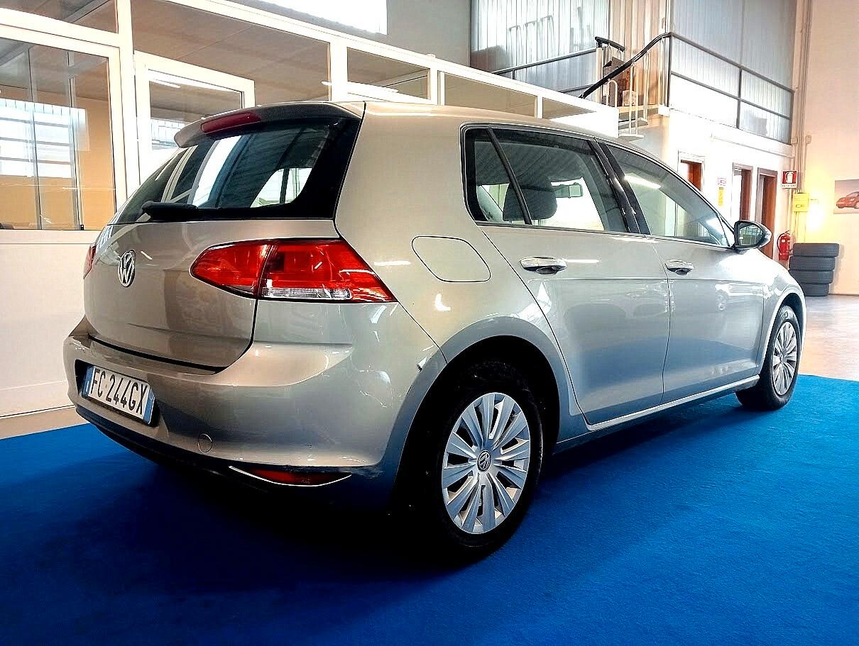 Volkswagen Golf VII 1.2 TSI Trendline 85cv EURO6 NEOPATENTATO