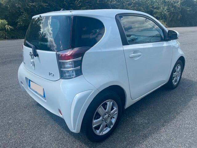 Toyota iQ 1.0 Sol AUTOMATICO