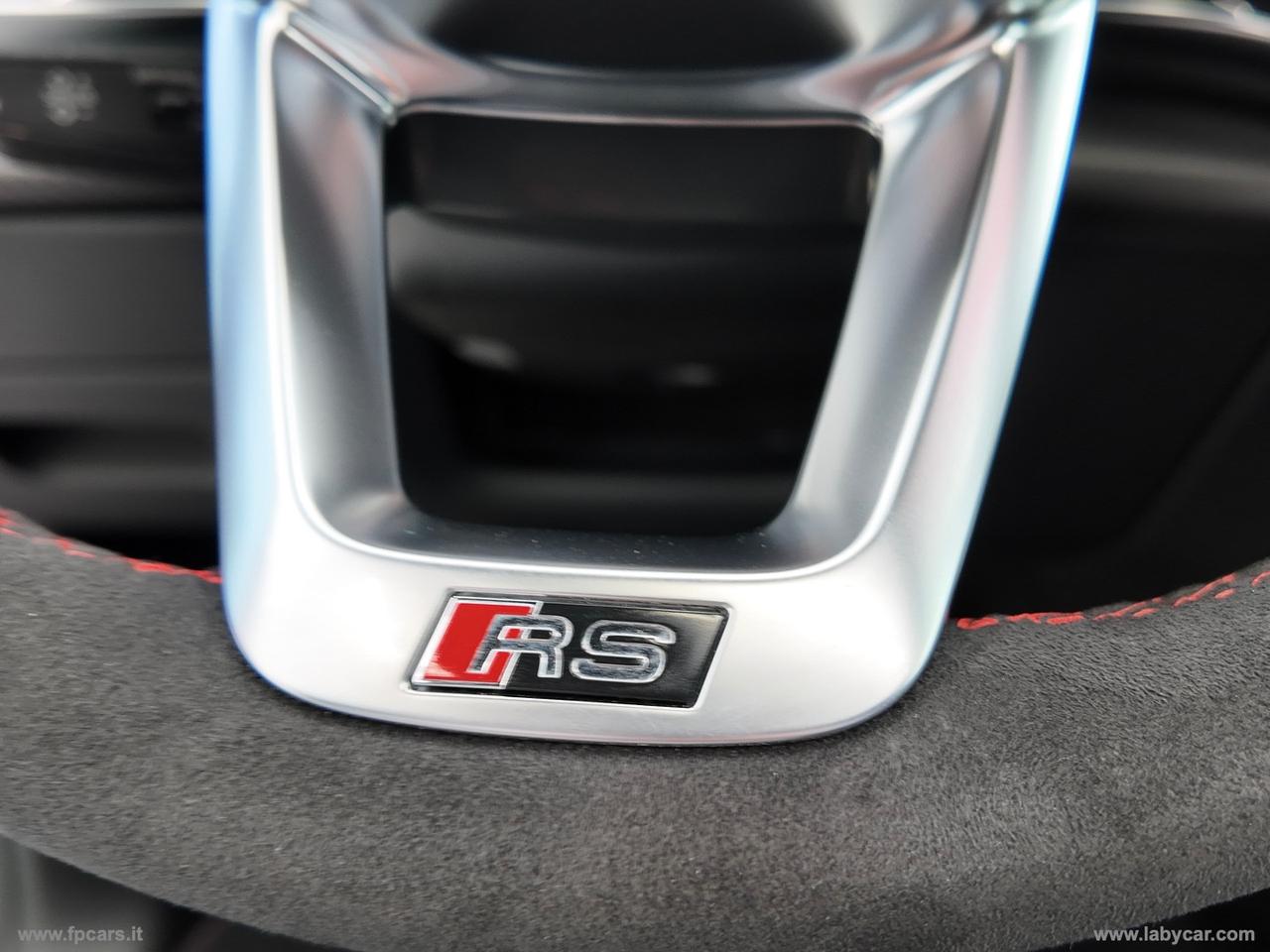 AUDI RS Q8 TFSI V8 quattro tiptronic PERFORMANCE