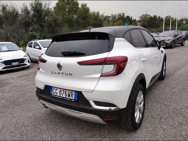 RENAULT Captur II 2019 - Captur 1.3 tce Intens 140cv fap