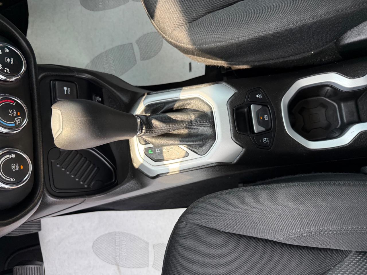 Jeep Renegade 1.4 MultiAir DDCT Longitude