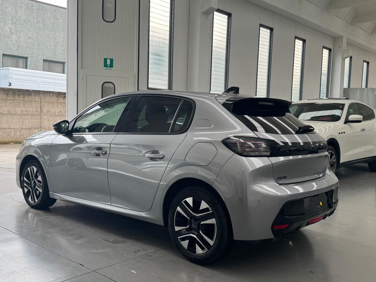 Peugeot 208 PureTech 100 Stop&Start 5 porte Allure