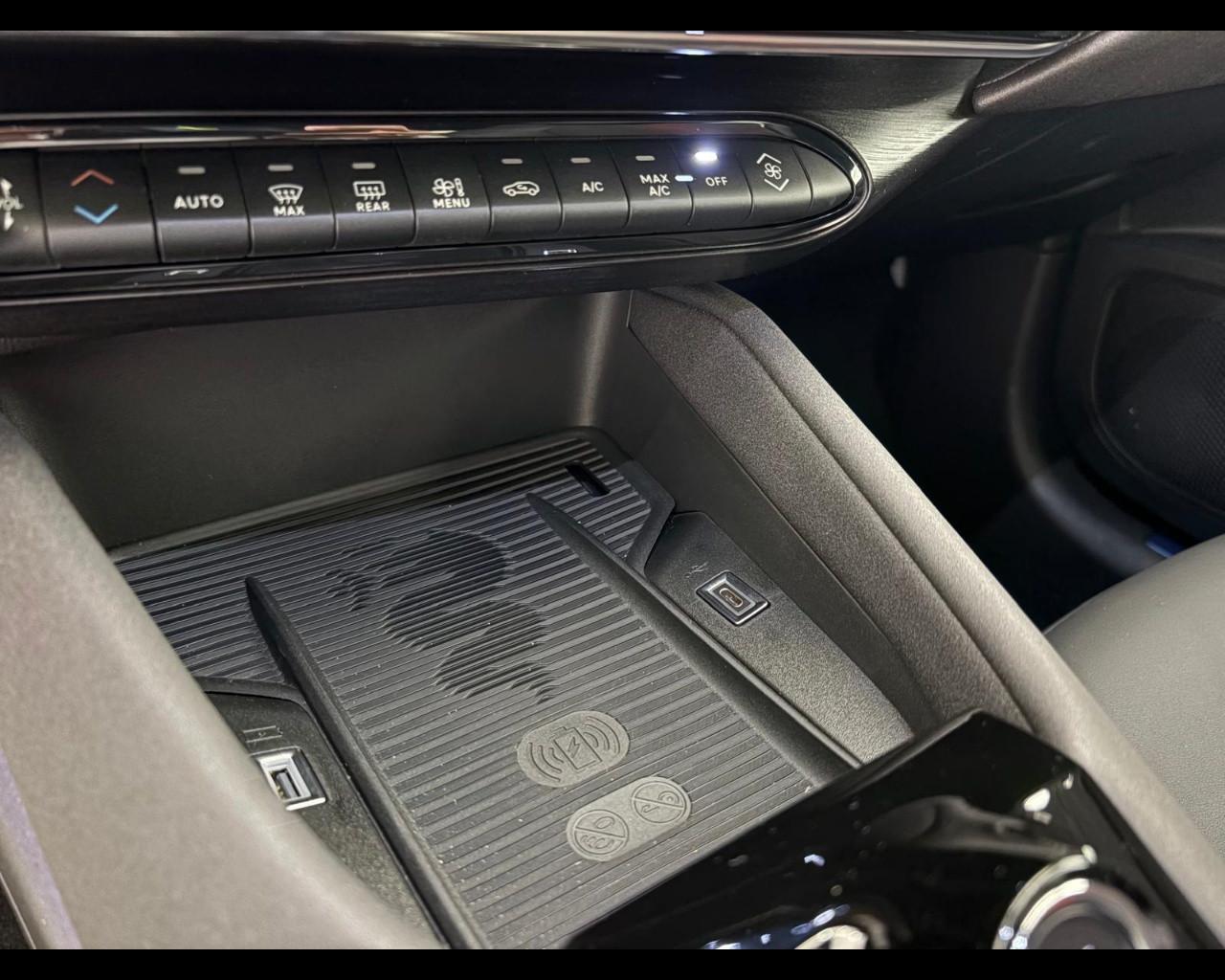 ALFA ROMEO Junior 1.2 ibrida Speciale 145cv edct6