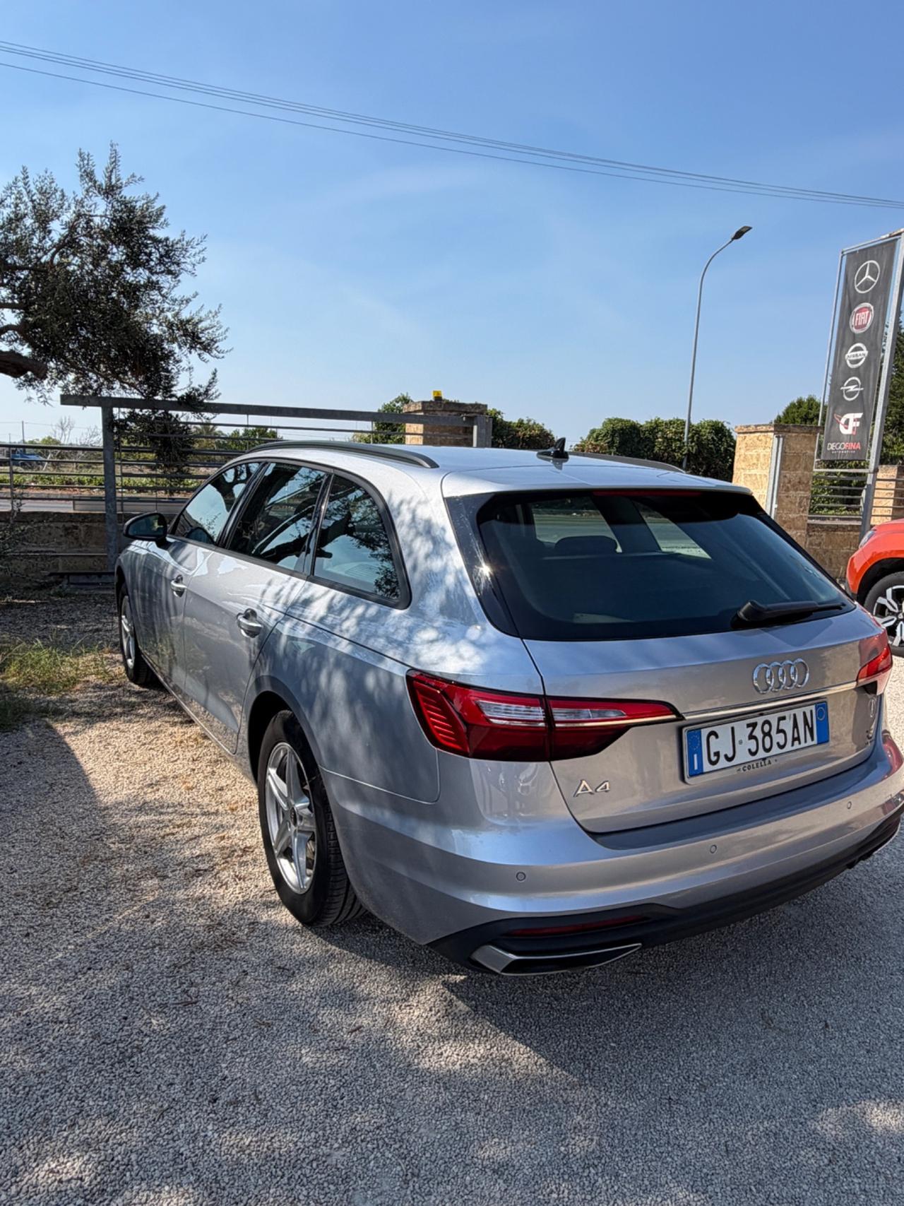 Audi A4 Avant 35 TDI/163 CV S tronic xfetta!!!