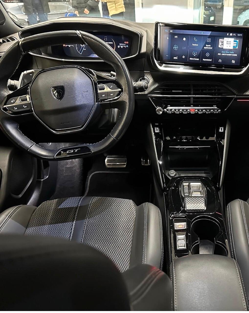 Peugeot 2008 BlueHDi 110 S&S GT