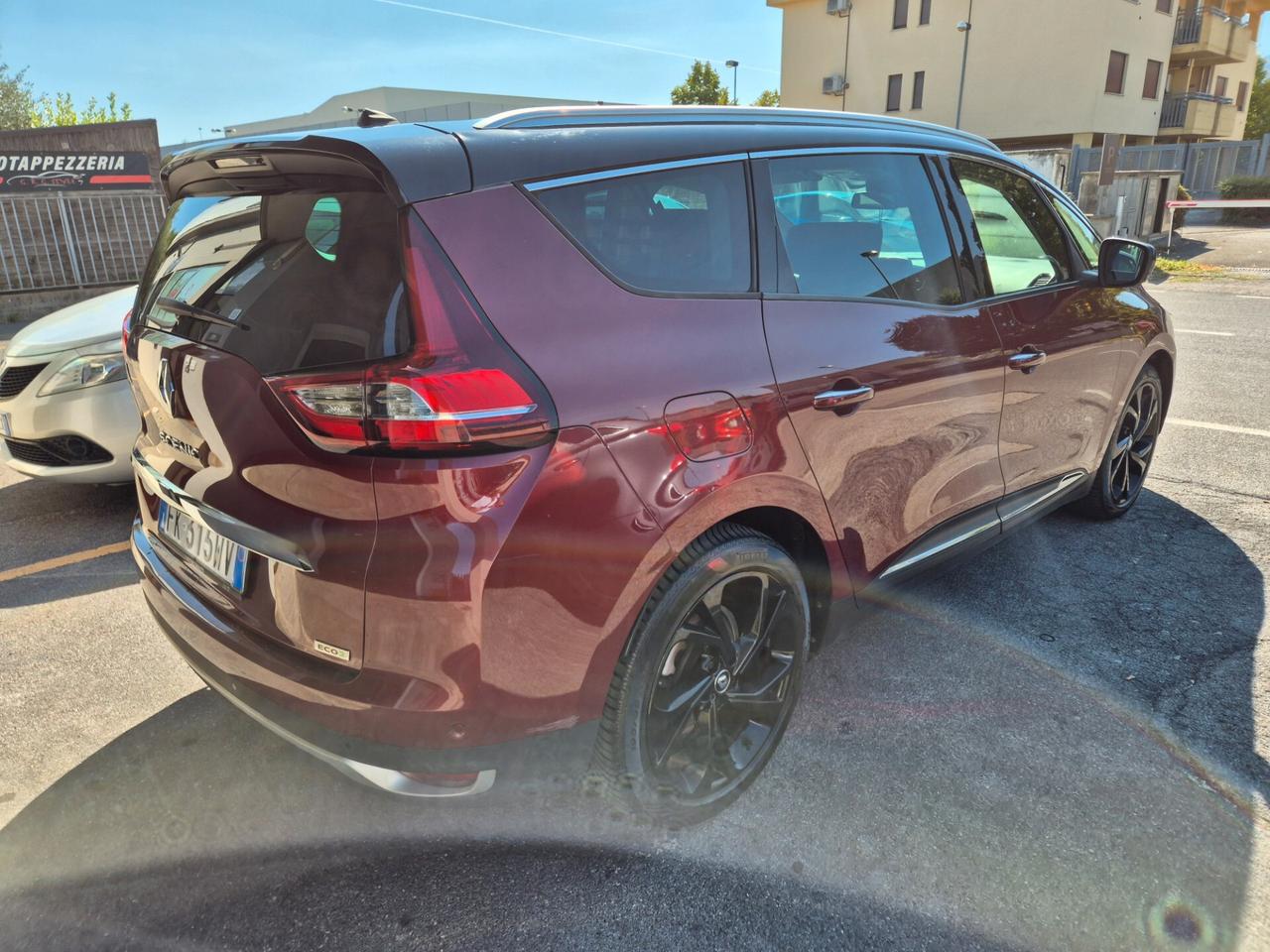 Renault Grand Scenic dCi 8V 110 CV Energy Zen BOSE