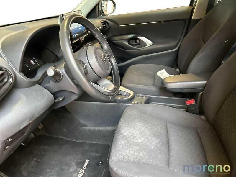 Toyota Yaris Cross 1.5h Active fwd 115 CV e-cvt