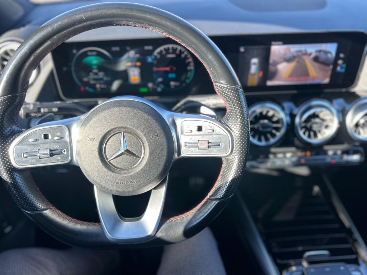 Mercedes-benz GLA 250 e hybrid EQ Premium Edition 1