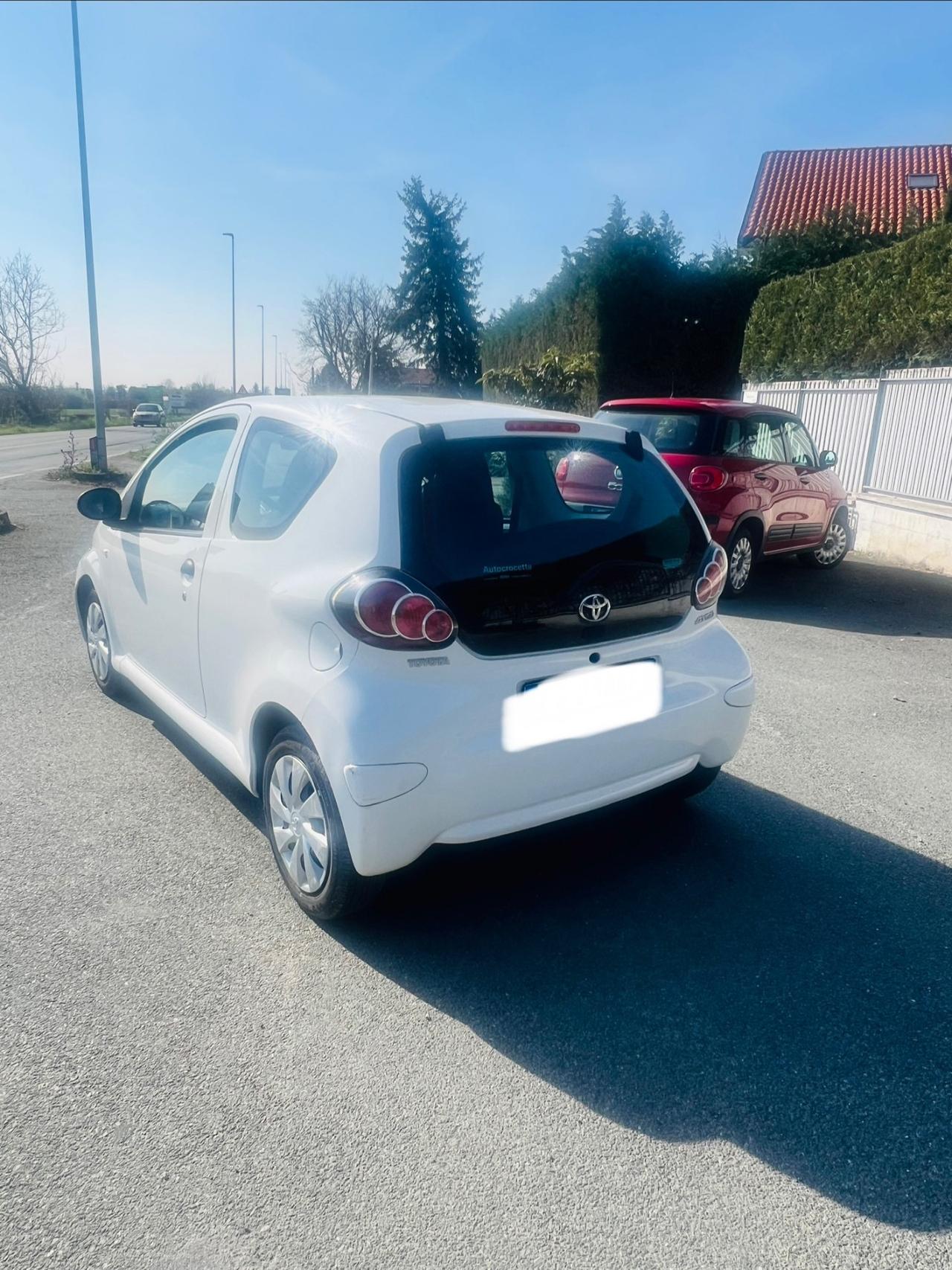 Toyota Aygo 1.0 12V VVT-i 3 porte Active Connect