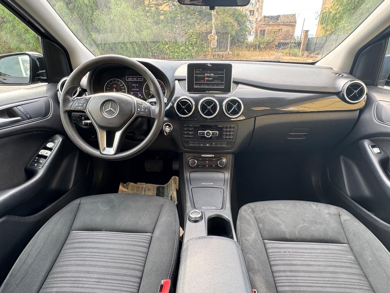 Mercedes-benz B 180 CDI BlueEFFICIENCY Executive