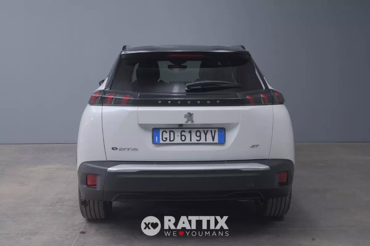 Peugeot e-2008 motore elettrico 100kW GT
