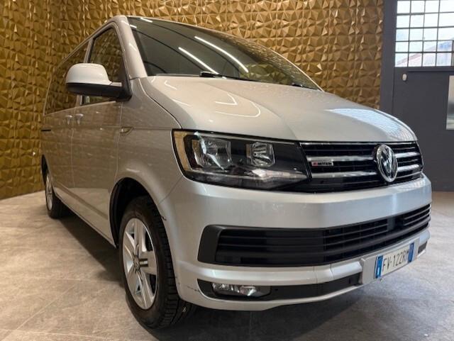 Volkswagen Caravelle 2.0 TDI 204CV DSG 4 Motion Comfortline N1