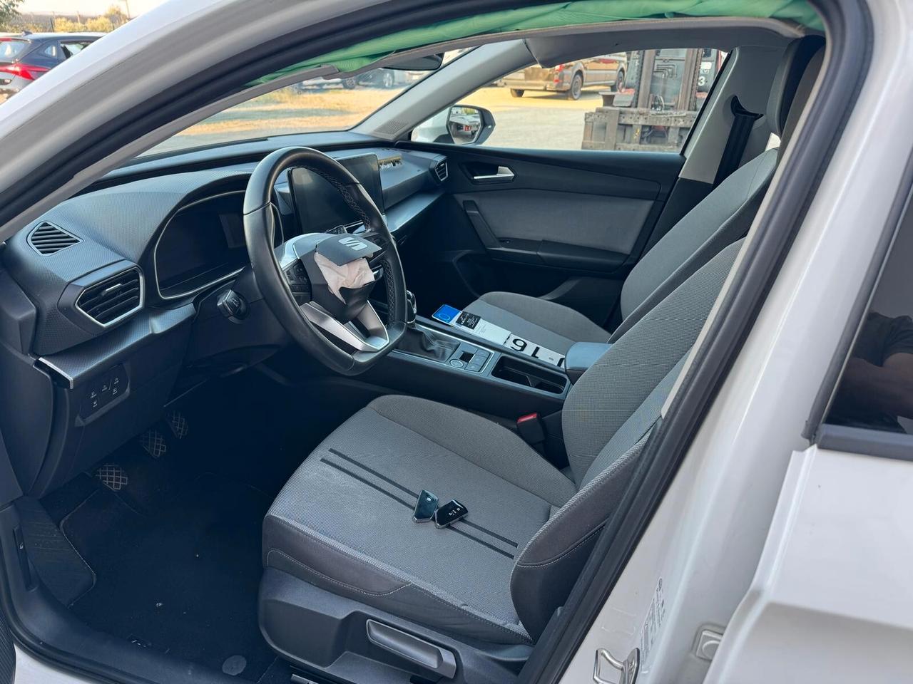 SEAT Leon Sportstourer 2.0 tdi 115cv INCIDENTATA