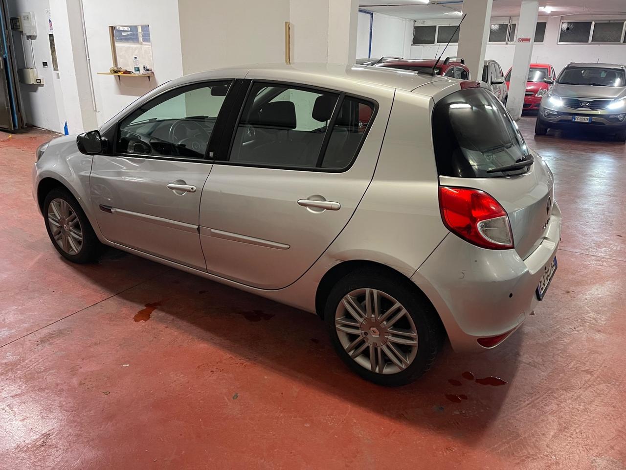 Renault Clio 1.2 16V 5 porte Dynamique