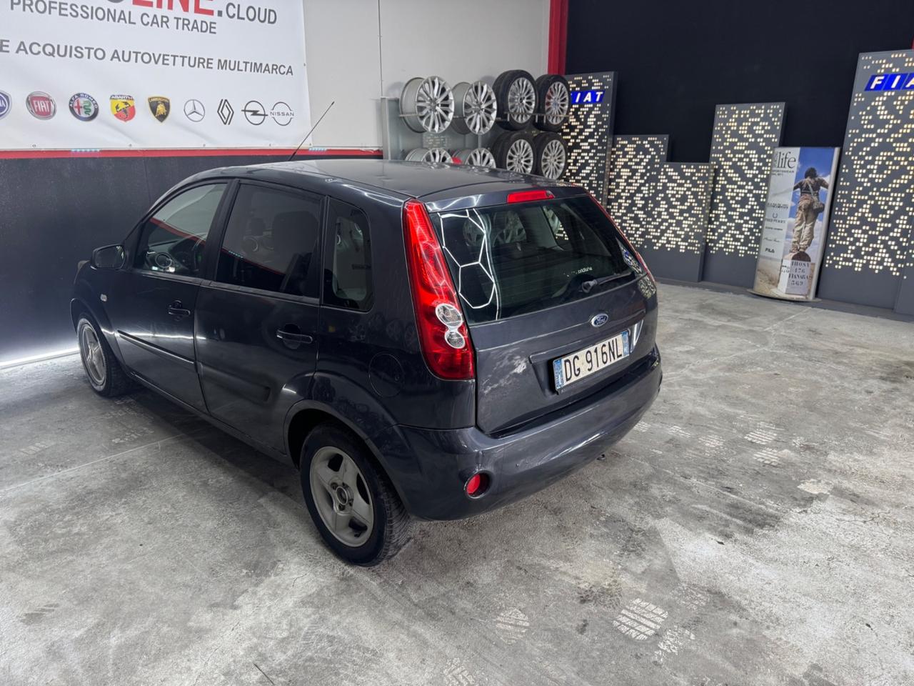 Ford Fiesta 1.2 Benzina 5P ADATTA NEOPATENTATI