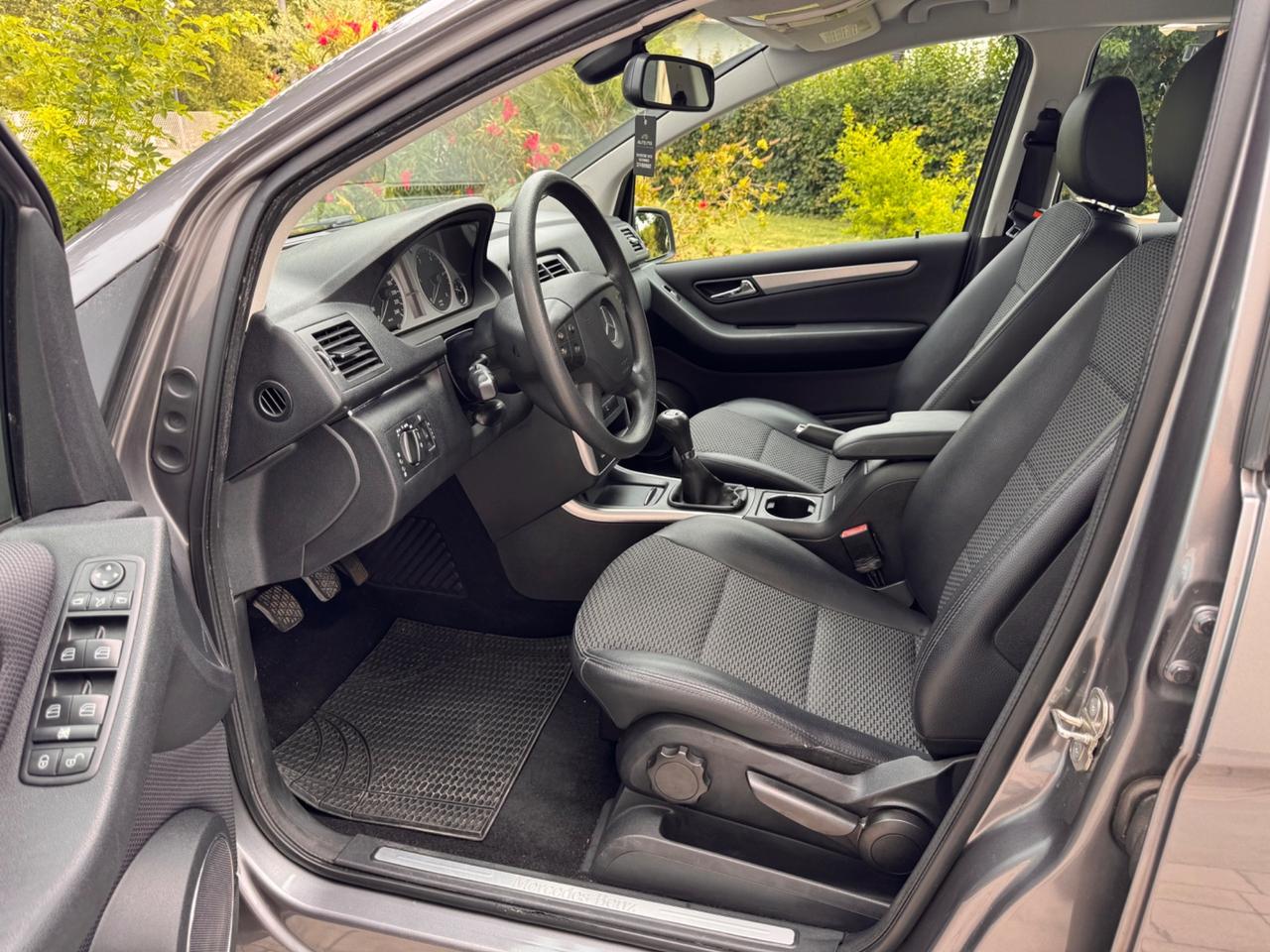 Mercedes-benz B 180 CDI Premium OK NEOPATENTATI
