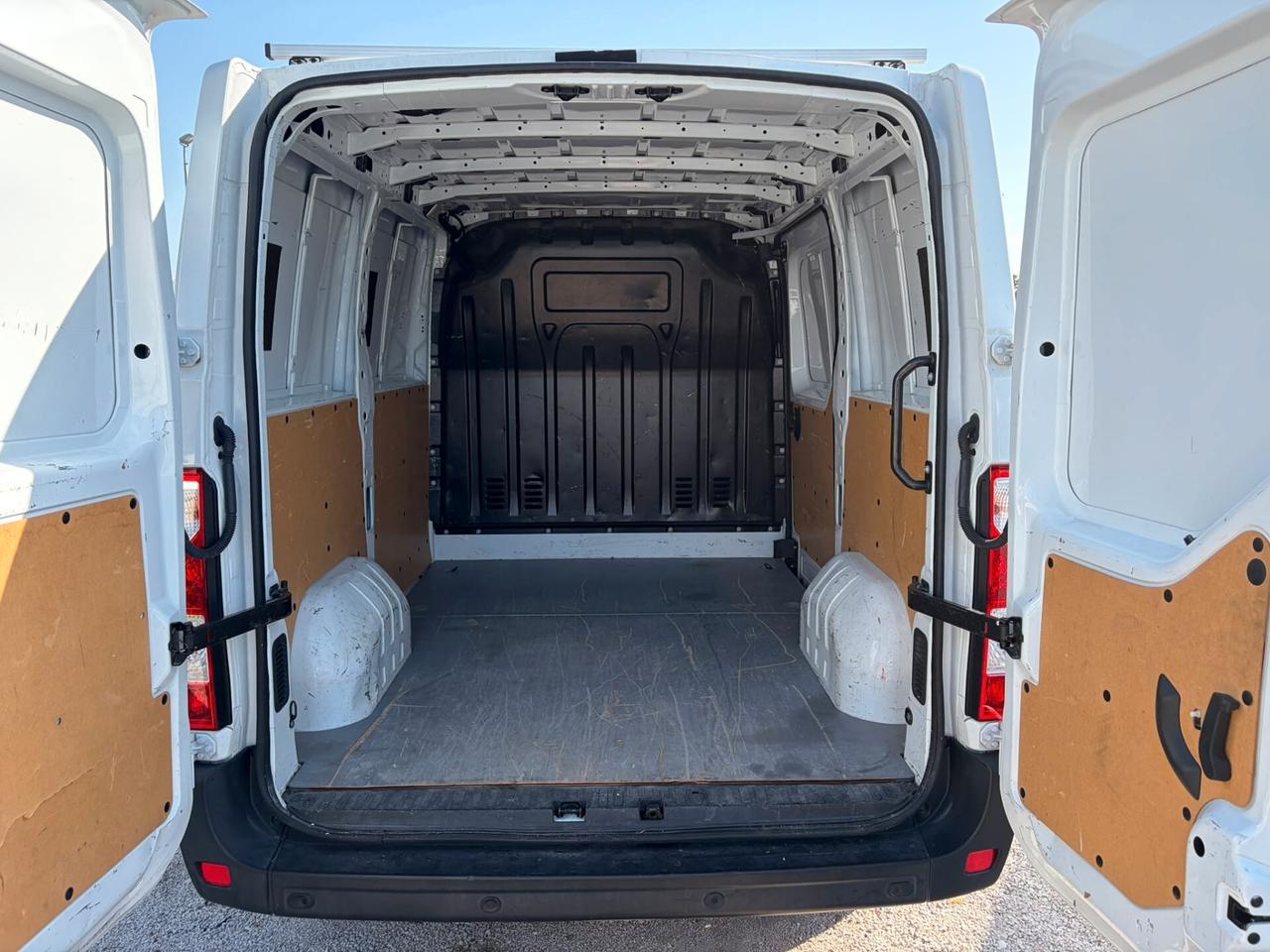 RENAULT MASTER LH1 2.3DCI 135CV E6D.I 2023