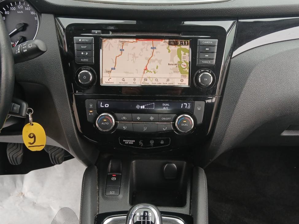 Nissan Qashqai 1.3 DIG-T 140 CV Business