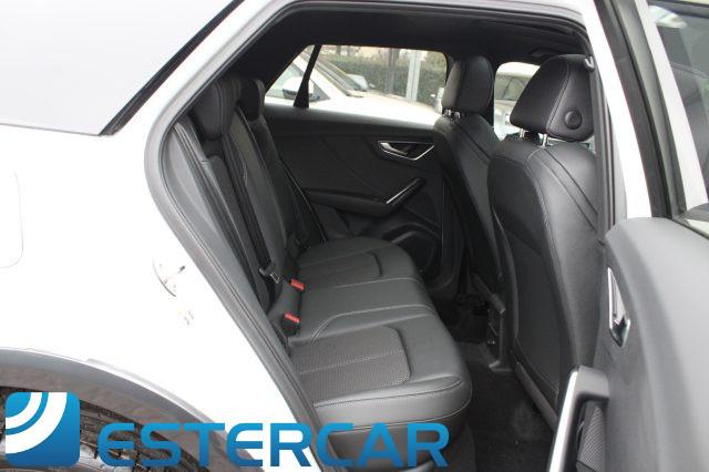 AUDI Q2 30 TDI Identity Black S LINE