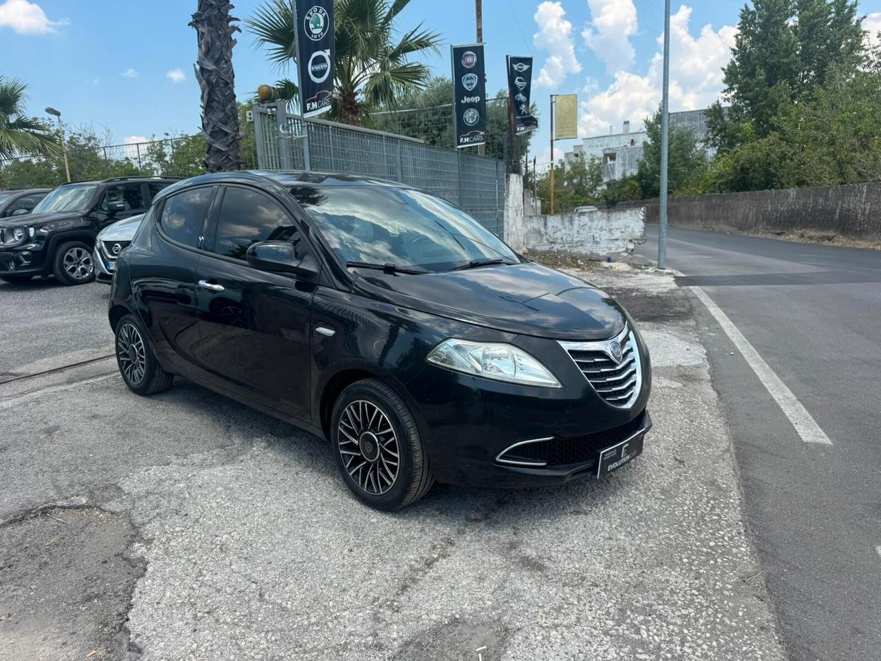 Lancia Ypsilon 1.3 MJT 2012