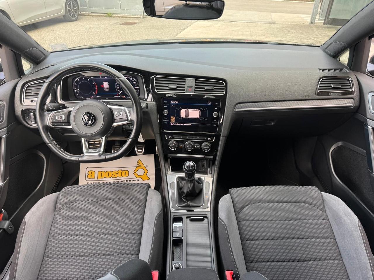 Volkswagen Golf 1.5 TSI ACT 5p. R-LINE