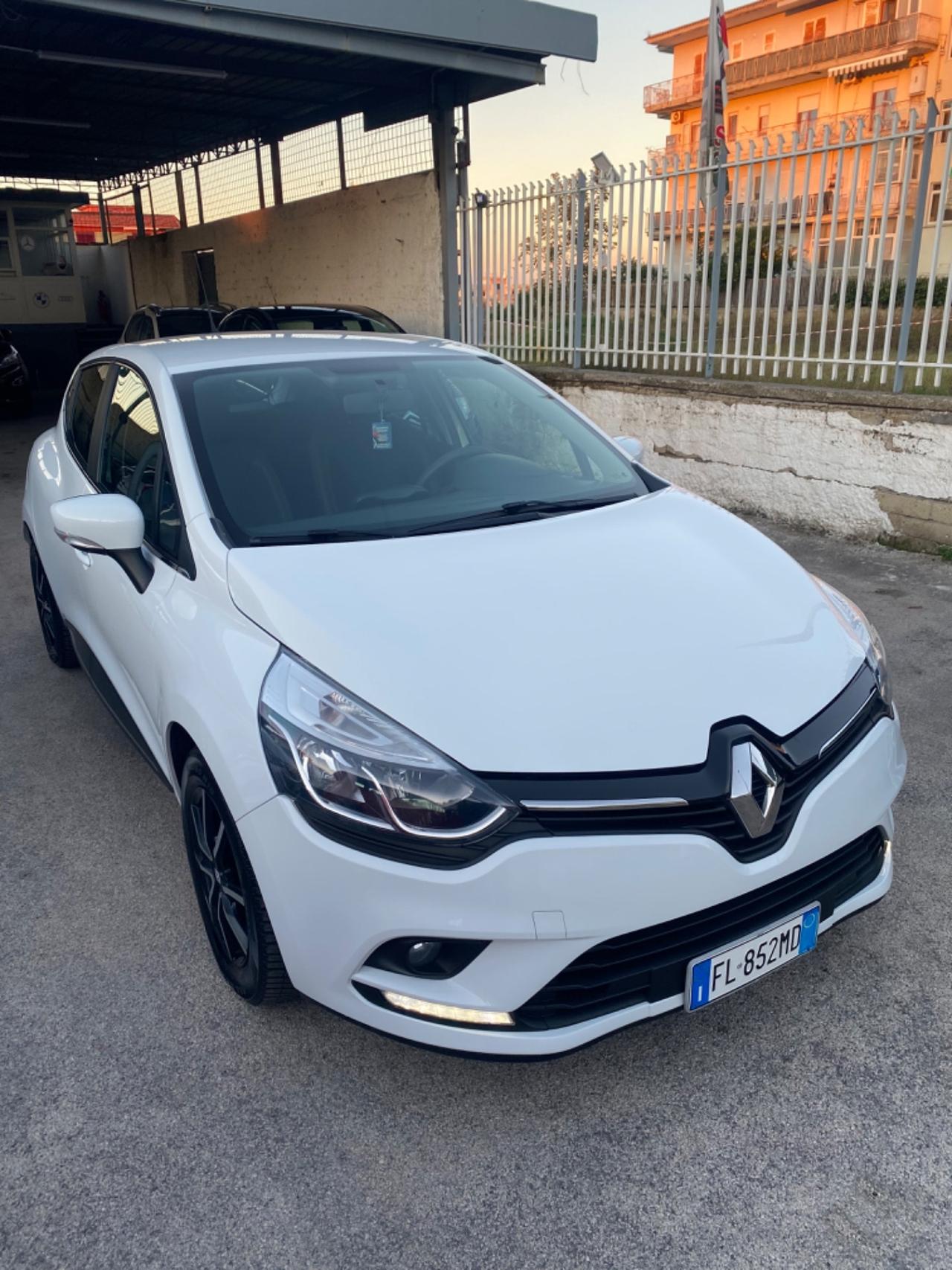 Renault Clio GPL Fine 2017 Full Navi Led TAGLIANDA