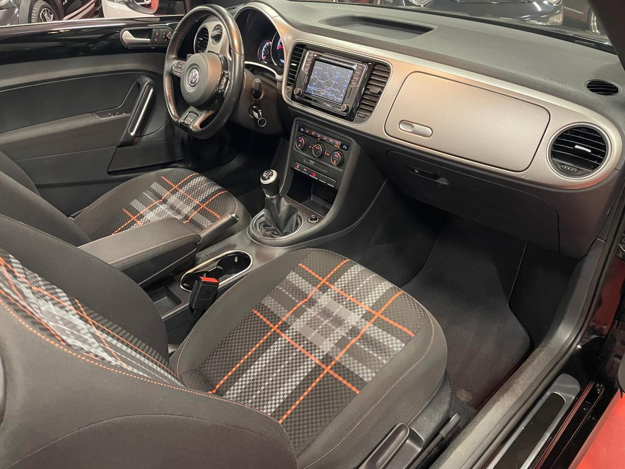 Volkswagen Maggiolino Cabrio 1.2 TSI Club BlueMotion Technology