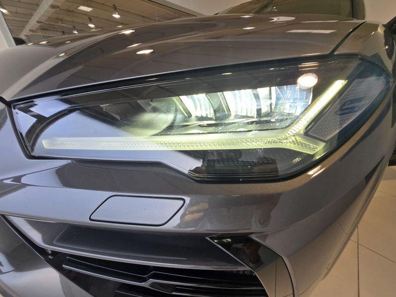 Lamborghini Urus 4.0 V8