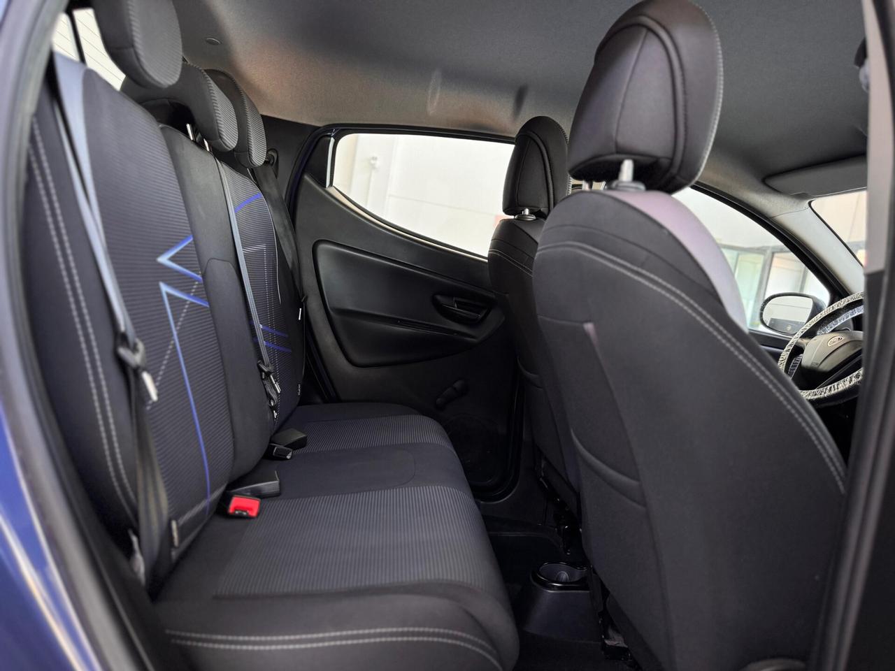 Lancia Ypsilon 1.2 69 CV 5 porte Gold
