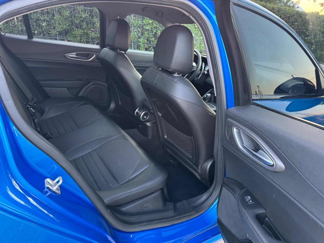 Alfa Romeo Giulia 2.2 Turbodiesel 190 CV AT8 B-Tech