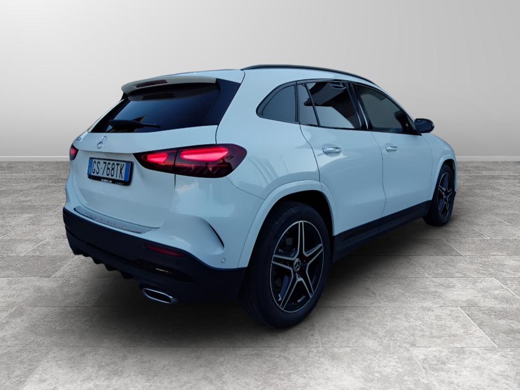 Mercedes-Benz GLA-H247 2023 - GLA 200 d AMG Line Advanced Plus auto