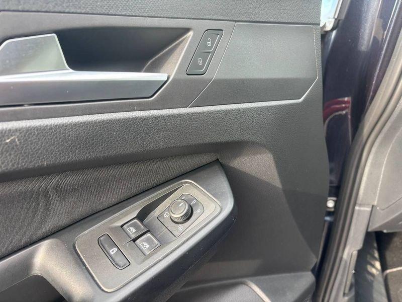 Volkswagen Caddy NEOP. 5 POSTI 102CV