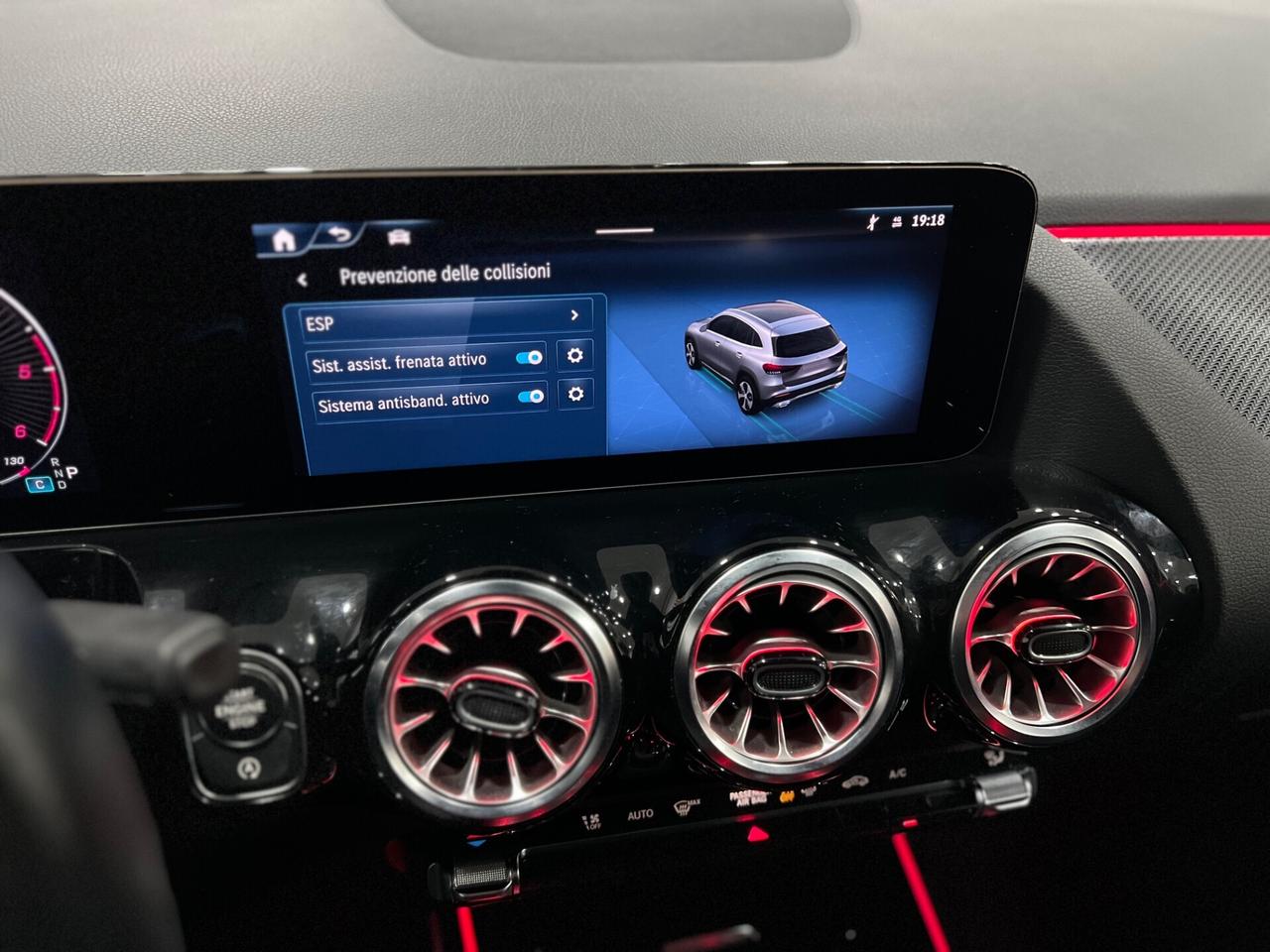 Mercedes Benz GLA 200d Aut. AMG LINE Premium