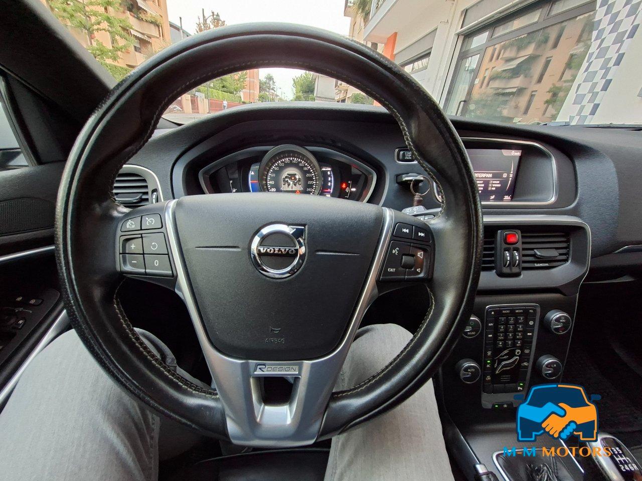 Volvo V40 2.0 d2 R-design Unico Proprietario